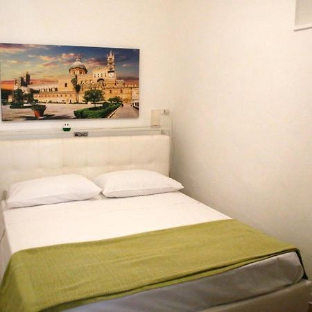 Schiavuzzo 38 Apartment Palermo Bagian luar foto