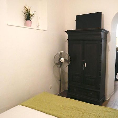 Schiavuzzo 38 Apartment Palermo Bagian luar foto