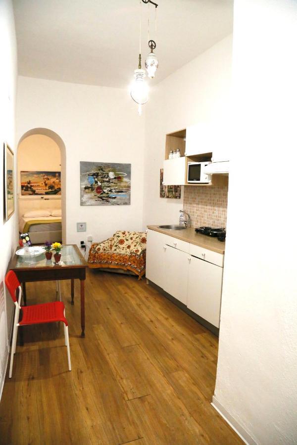Schiavuzzo 38 Apartment Palermo Bagian luar foto